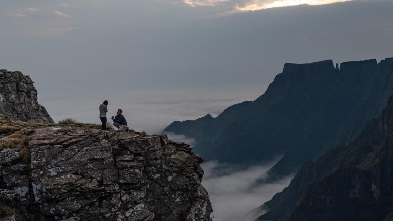 Getting engaged on a Drakensberg hike