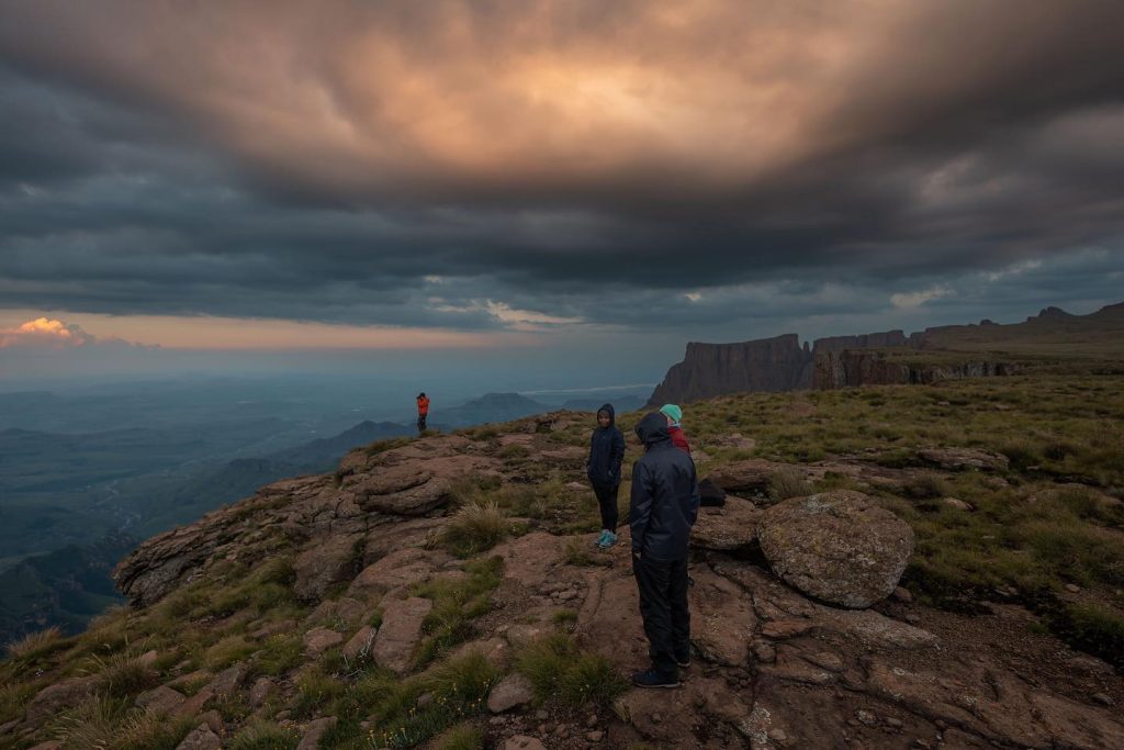 The best way to take in the sheer magnificence of the Dragon Mountains is by embarking on 3 day Drakensberg hikes